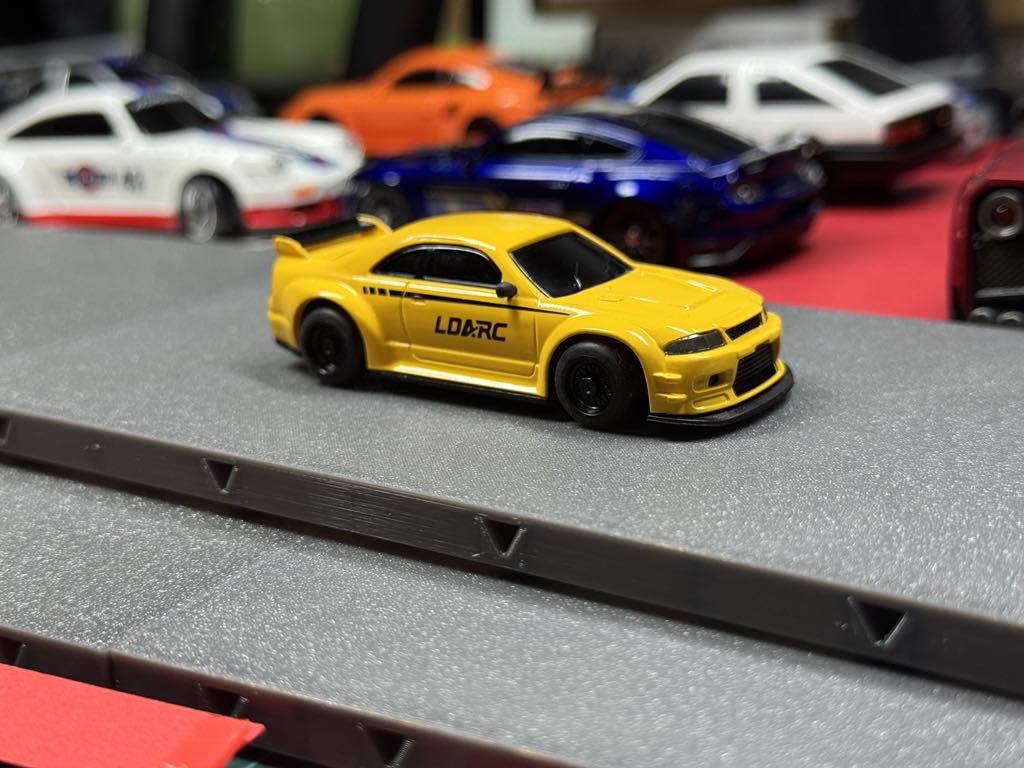 MicroCorsa Tory 1/76 1/64 RC